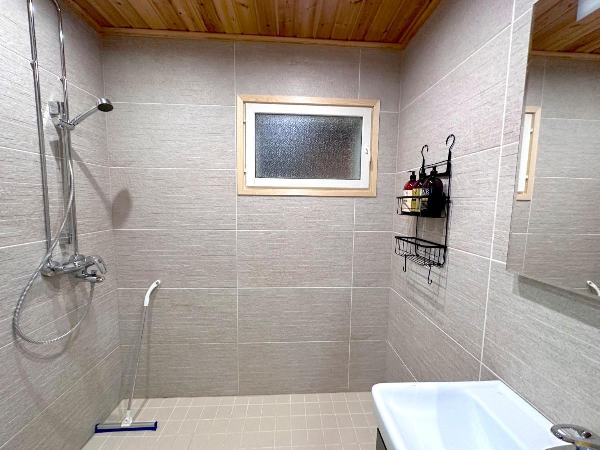 Linnunvilla With Sauna روفانييمي المظهر الخارجي الصورة